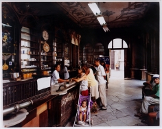 Andrew Moore Farmacia &ldquo;Sarra&rdquo;, Havana, Cuba, 1998